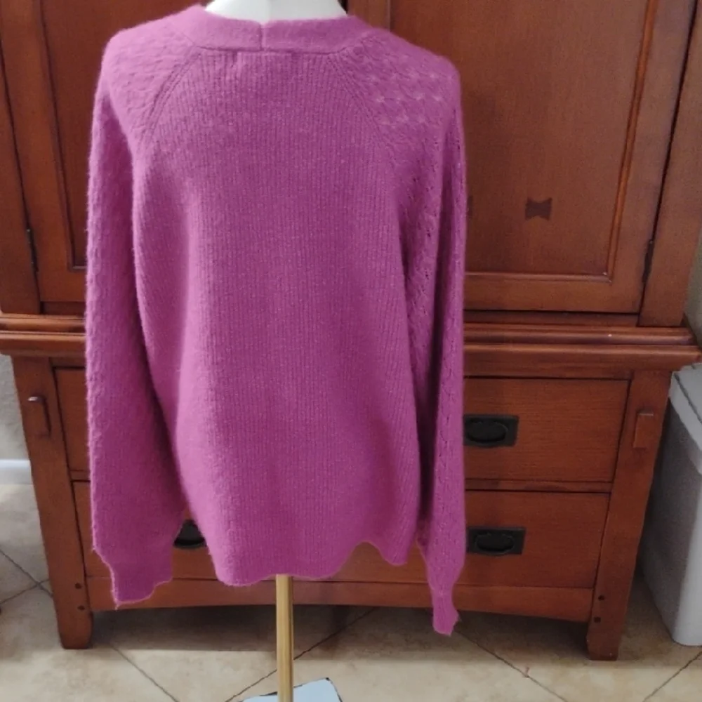 Les Serein Fuchsia Cardigan Sweater - Picture 7 of 10